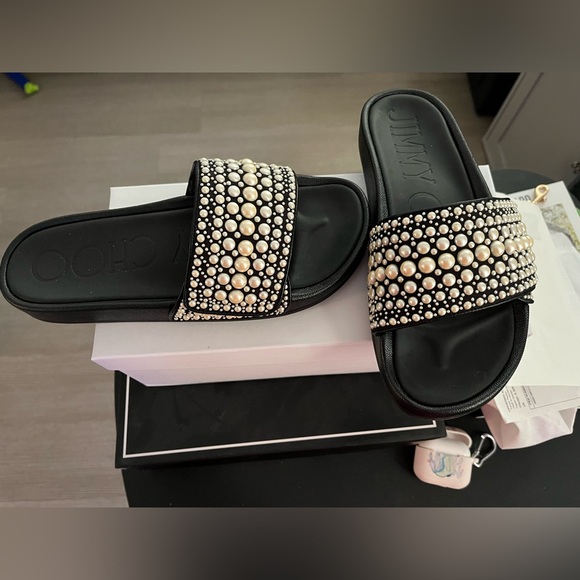 Authentic Jimmy Choo Pool Slide with pearls - Picture 1 of 4